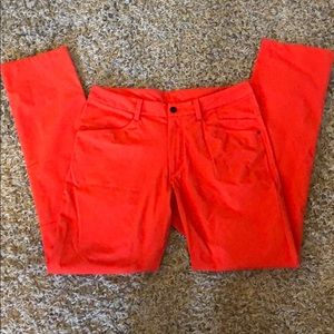 Men’s lululemon abc pants 🍋 red size 32 x 32 .